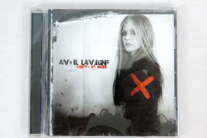 Avril Lavigne Under My Skin